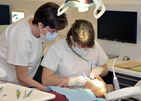 Bienvenue sur le site de l'École supérieure d'Hygiénistes Dentaires de Genève